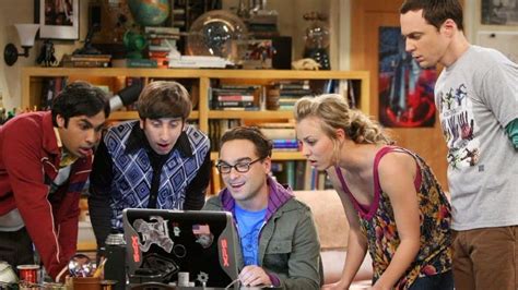 The Big Bang Theory: Una sitcom geniale che celebra l'intelligenza e le amicizie improbabili!